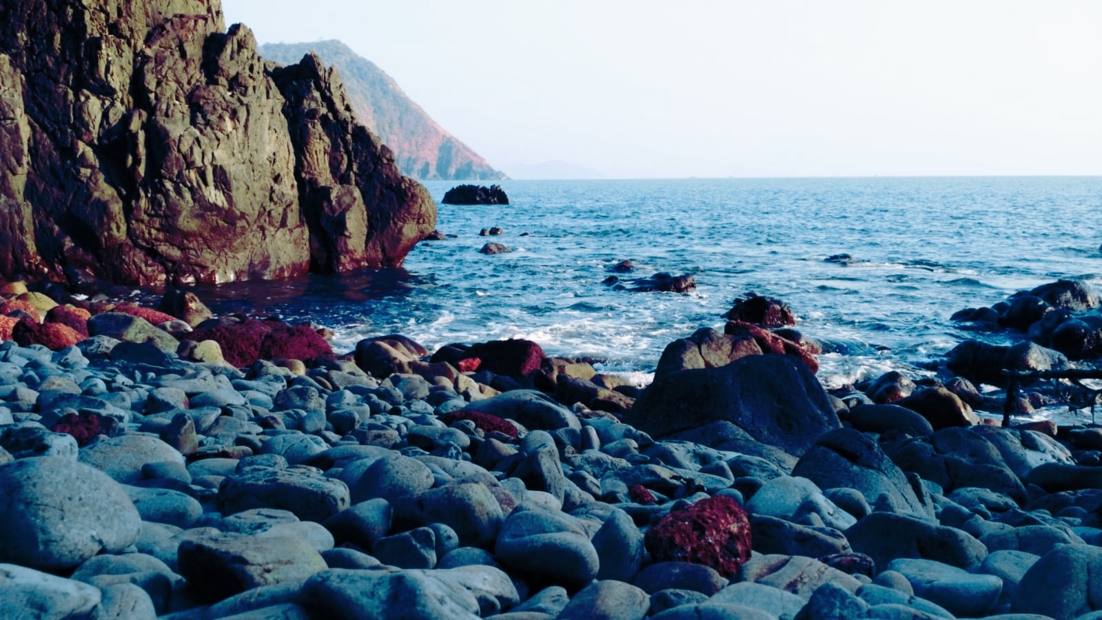 Cabo De Rama Fort & Pebble Beach – Hidden Gem of Goa